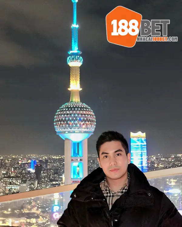 CEO David Stripe trong khoảng thời gian công tác tại Thượng Hải